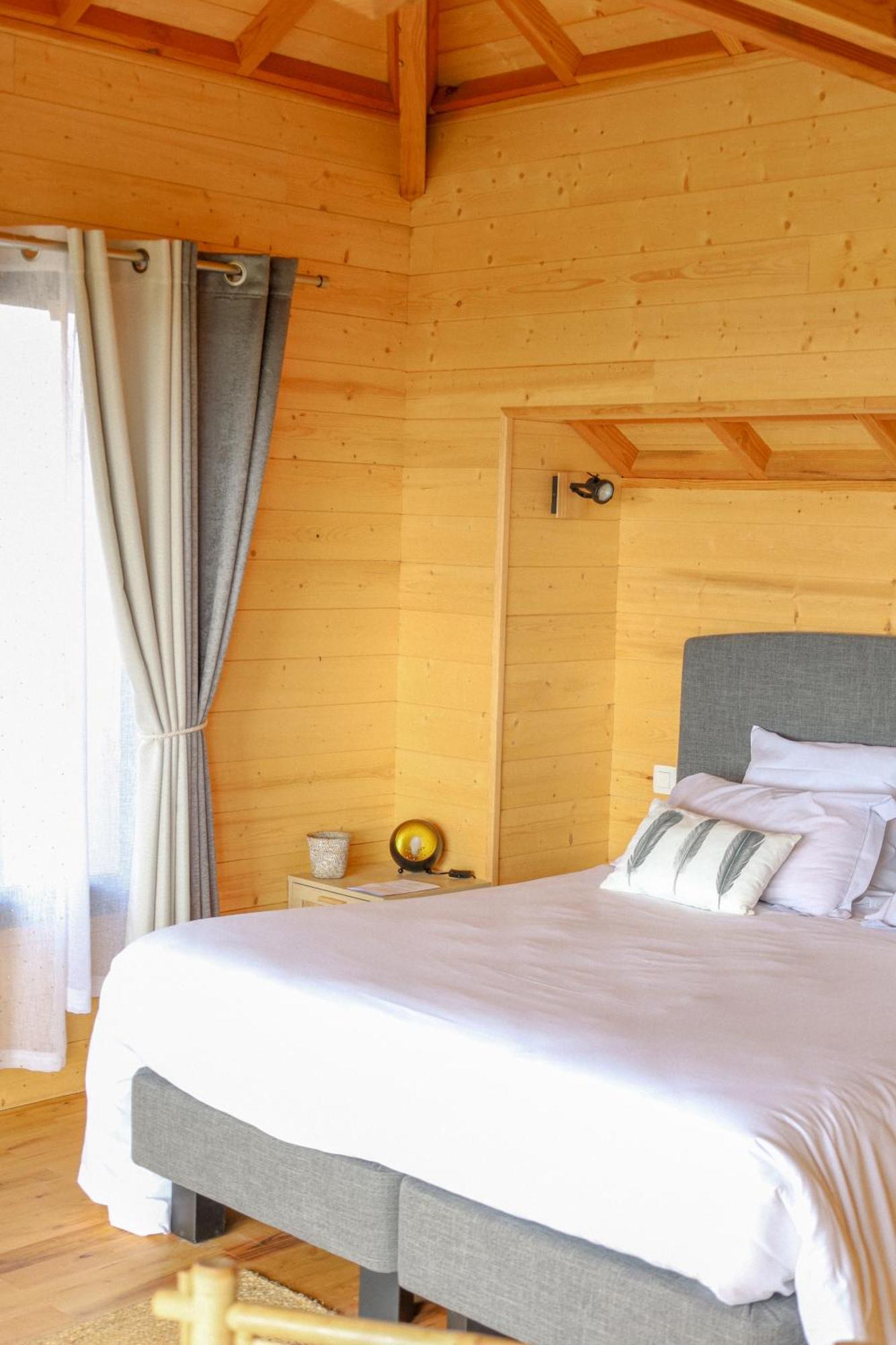 Le Domaine De La Tour Des Vents Bed & Breakfast Bergerac Dış mekan fotoğraf