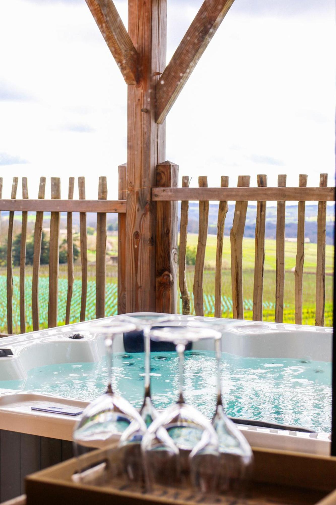 Le Domaine De La Tour Des Vents Bed & Breakfast Bergerac Dış mekan fotoğraf