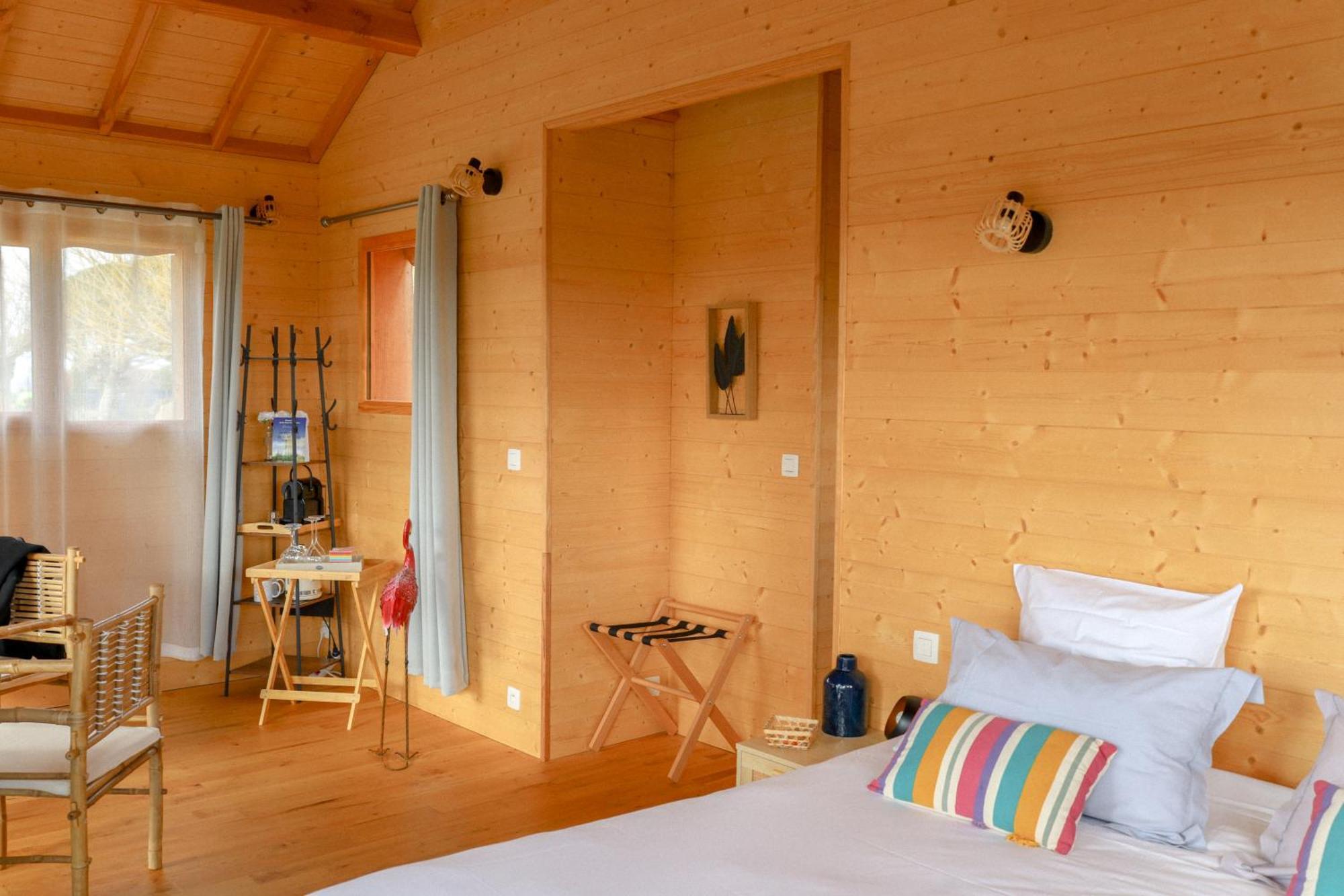 Le Domaine De La Tour Des Vents Bed & Breakfast Bergerac Dış mekan fotoğraf
